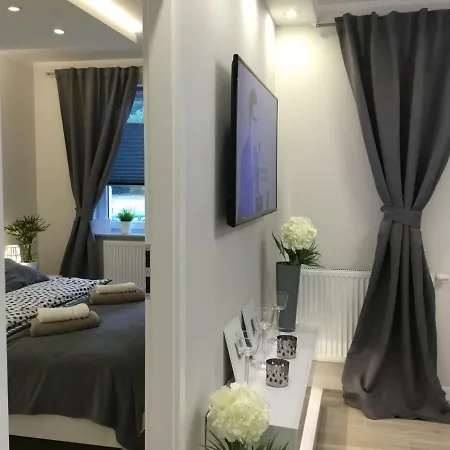 Apartament Crystal Apartment *
